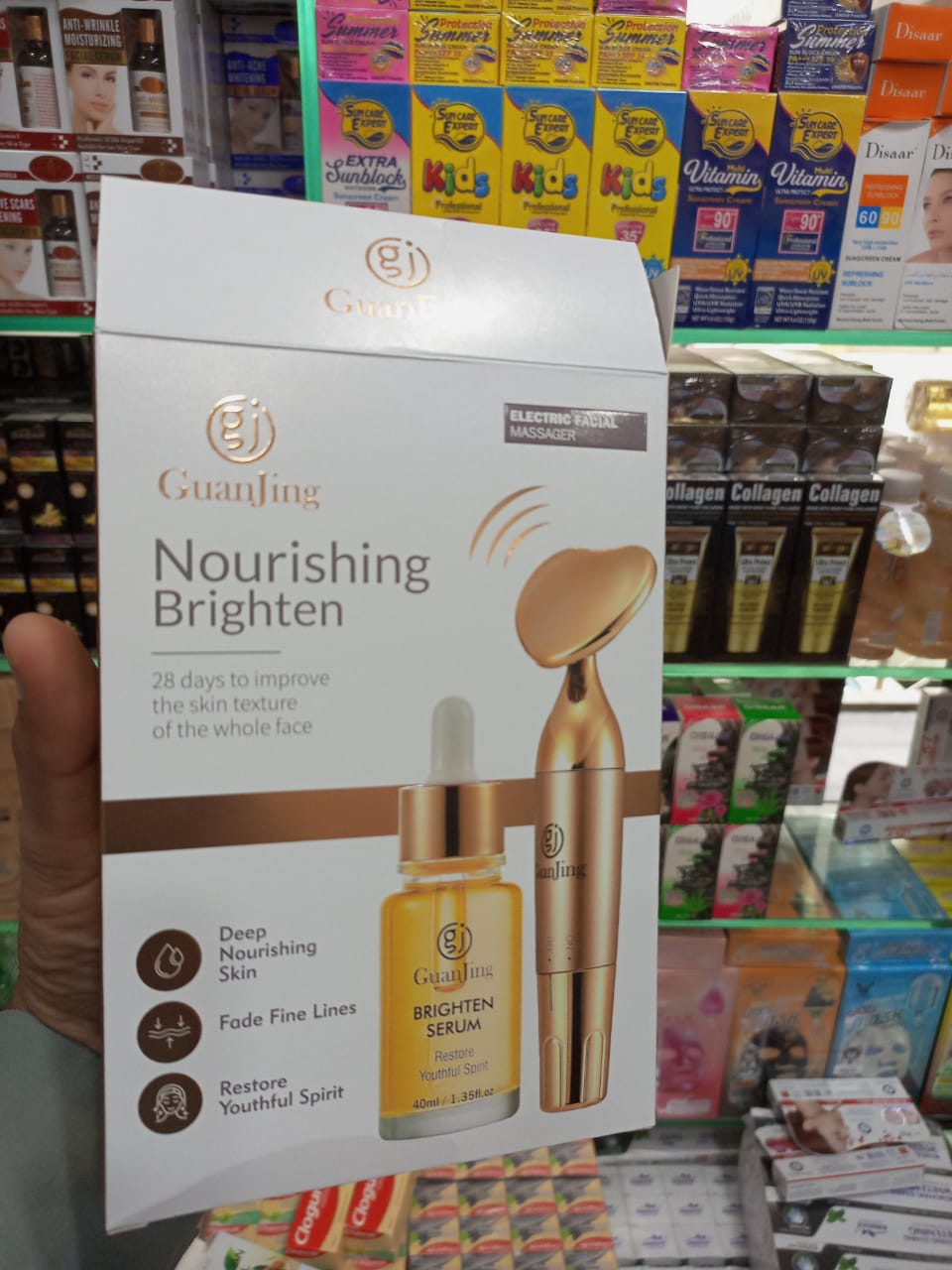 Guanjing Brighten Serum 40Ml With Facial Massager